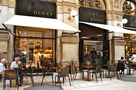 gucci cafe milano